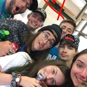 Meet your Posher, Johnny